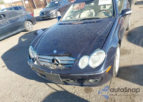 2008 Mercedes-Benz Clk 350 z USA, uszkodzony, nr VIN WDBTK56F38T098904